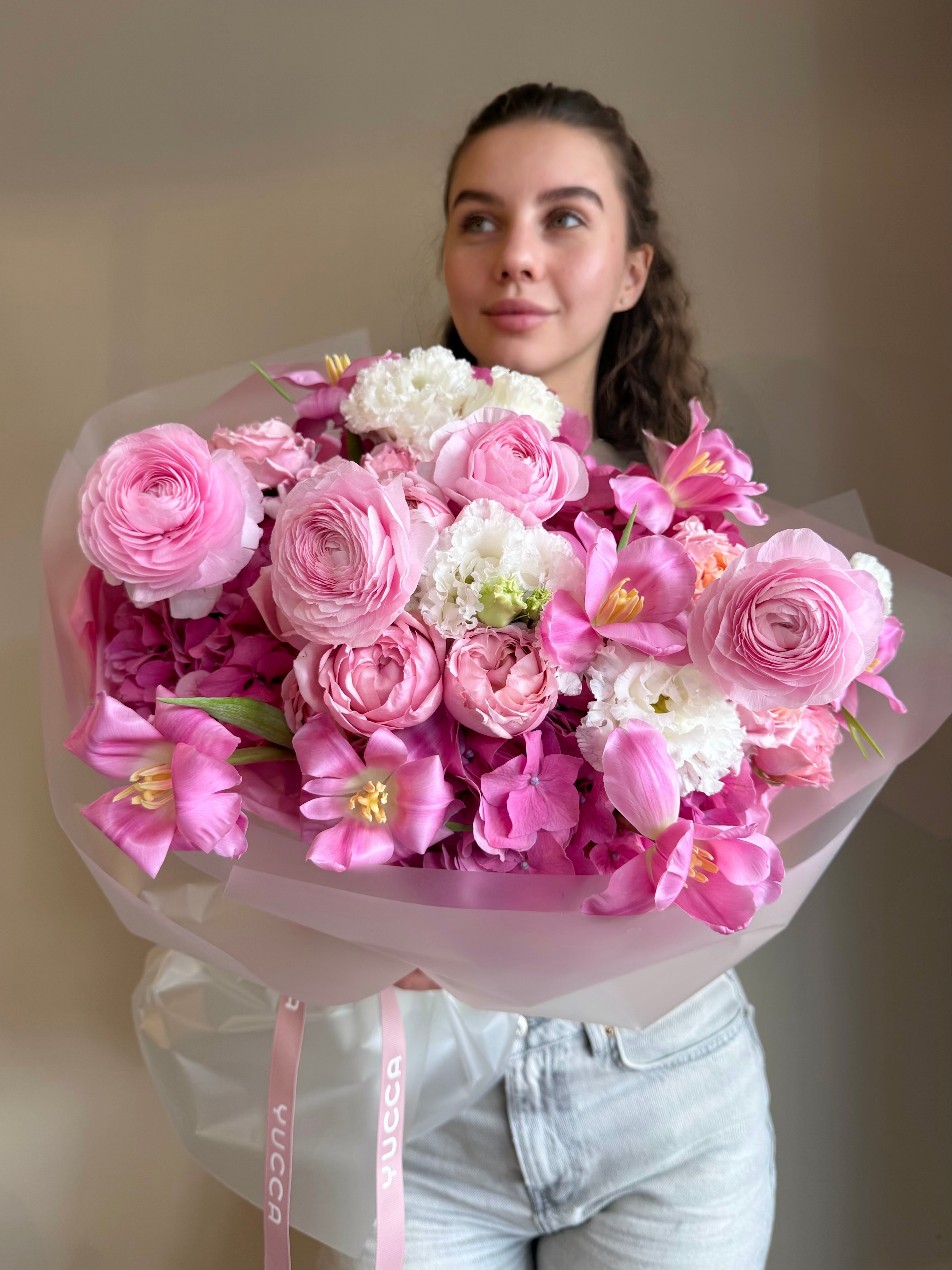 Fleur Élégante  - tulips, luxury garden roses, hydrangeas, ranunculuses