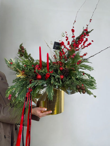 Exclusive Christmas Gold Arrangement