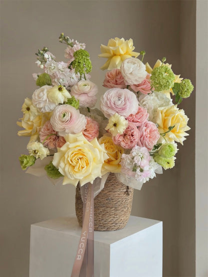 The Quiet Summer - Ranunculuses, Luxury Spray & Cream Garden Roses, Summer Flowers