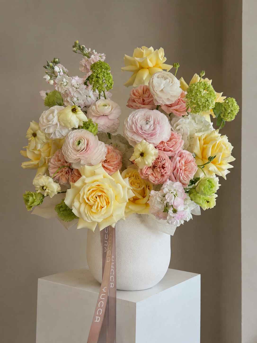 The Quiet Summer - Ranunculuses, Luxury Spray & Cream Garden Roses, Summer Flowers