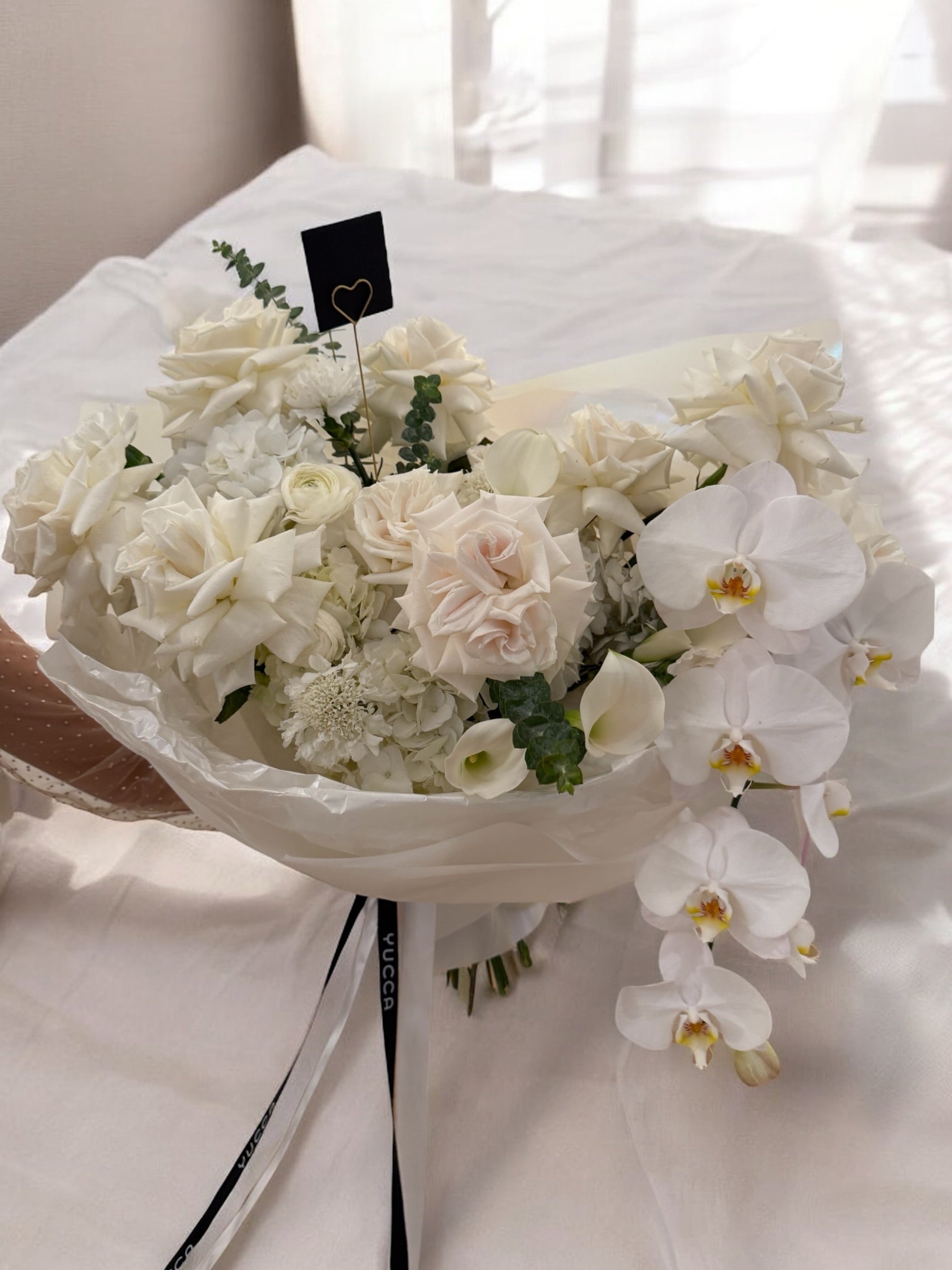 The Princess - Roses Playa Blanca, Orchid, Callas, Ranunculus, Hydrangeas